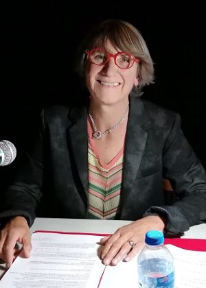 Voyage autour de ma chambre avec fenêtre sur cour, le 06/05/22 Anne Marie PRÉVÔT